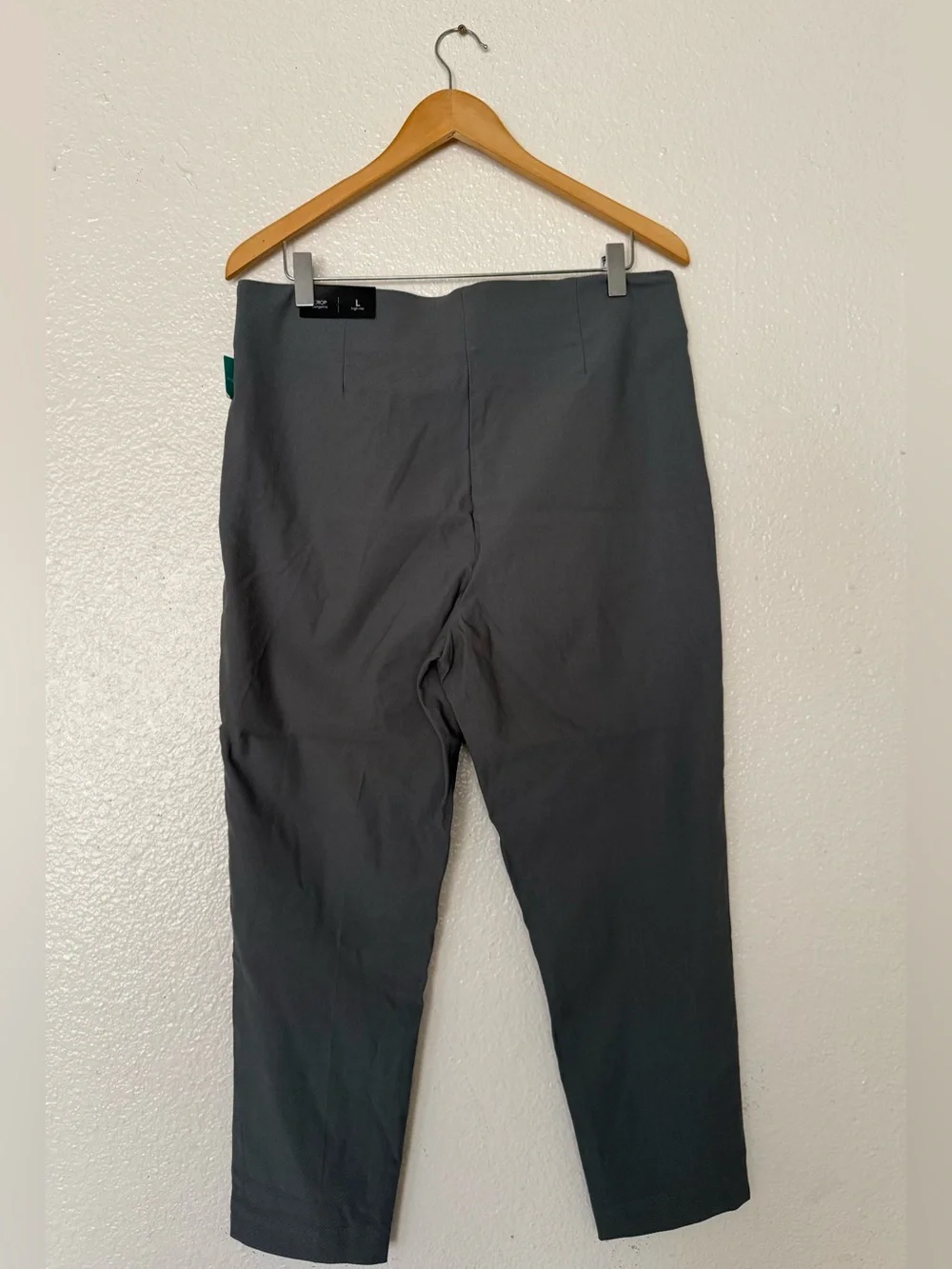 Maurices women’s pants high rise crop Bengaline gray size L
